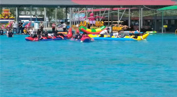 鱼世界水上乐园