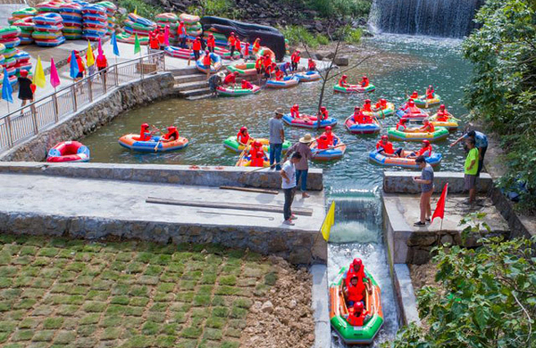 诸暨五泄(五泄)漂流含景交 五泄景区边上的漂流