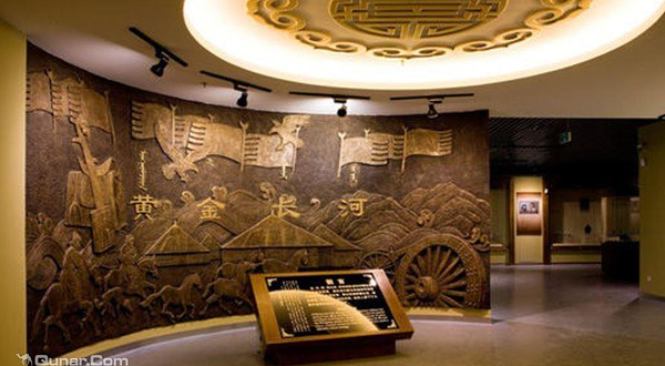 赤峰博物馆(富河街店)