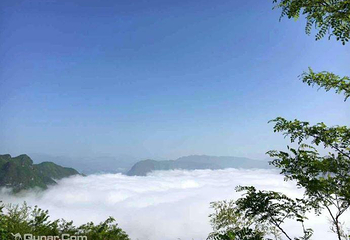兴山仙侣山第 1 张图片