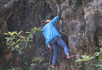 黑山谷峡谷飞越探险乐园第 4 张图片
