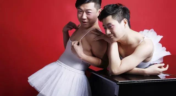 脱口秀之钢琴不是吹的