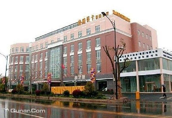 光谷诺威香卡国际酒店游泳馆第 2 张图片