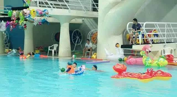 国信“疯玩季”水上乐园