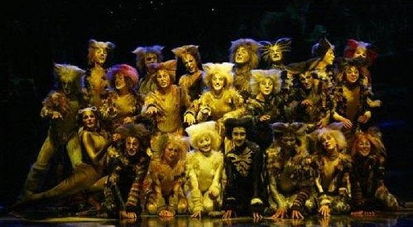 百老汇音乐剧《猫》