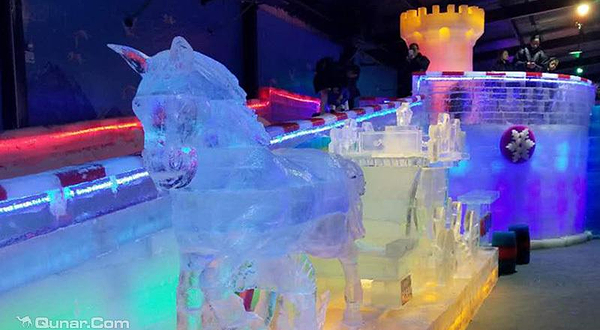 雁荡山冰雪游乐园