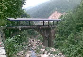 龙穿峡景区第 7 张图片