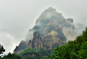 兴隆山景区第 12 张图片