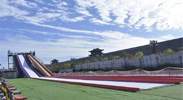 同乐夏季冰雪音乐狂欢节