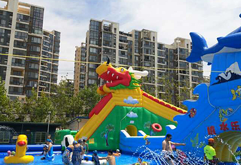 南湖水上乐园第 3 张图片