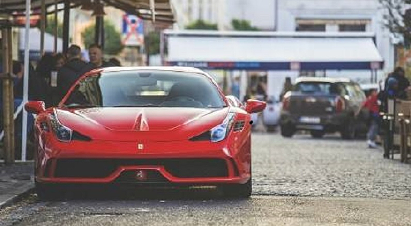 迪拜超级跑车租车自驾体验