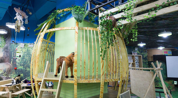 闹腾青少年体验馆