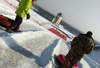 壬山滑雪场第 9 张图片