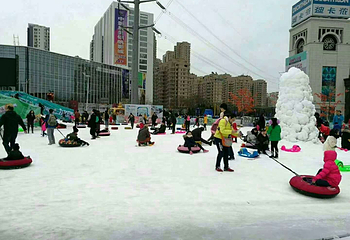 普兰店万达佳艺滑雪场第 1 张图片