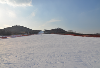 吉雪滑雪场第 2 张图片