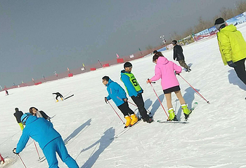 壬山滑雪场第 2 张图片