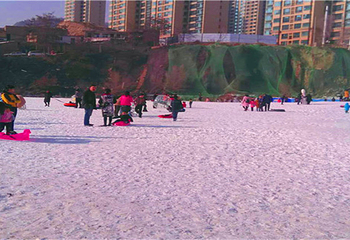 恒大绿洲缤纷滑雪场第 3 张图片