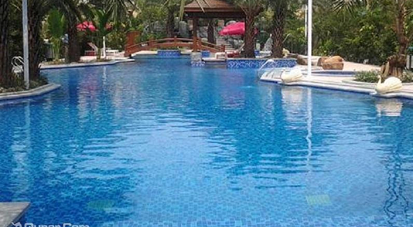 荣熙假日温泉酒店