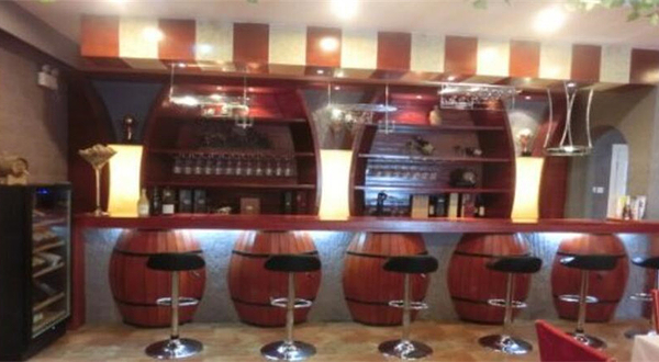 吐鲁番驼铃酒庄主题酒店