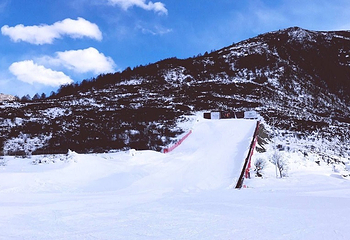 鹧鸪山自然公园滑雪场第 35 张图片