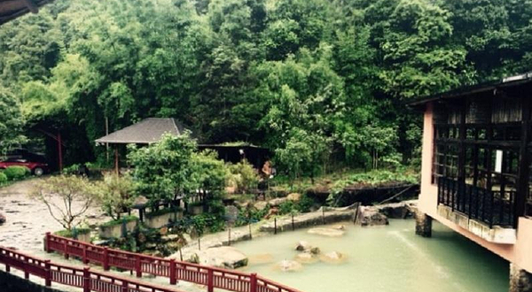 南昆山云天海原始森林度假村