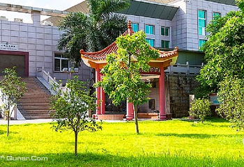 胡志明亭第 1 张图片