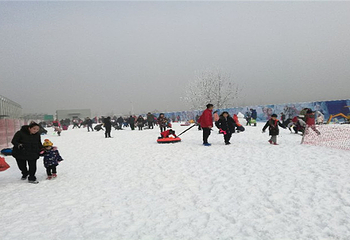长征冰雪园第 2 张图片