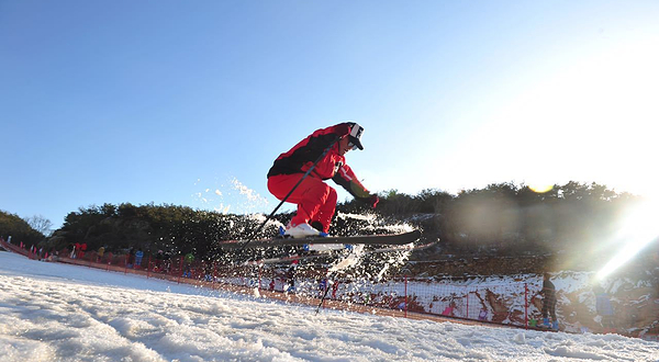 蓬莱羽岭滑雪场
