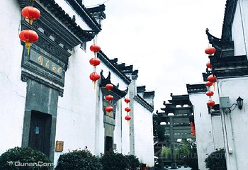 湖边古村落第 3 张图片