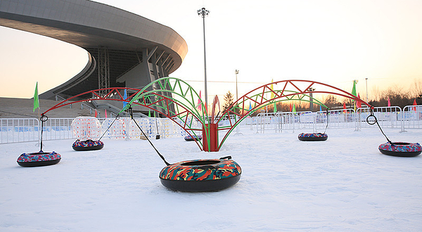 铁西体育场冰雪大世界