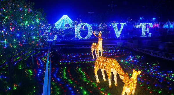 2018吕梁巴黎灯光秀