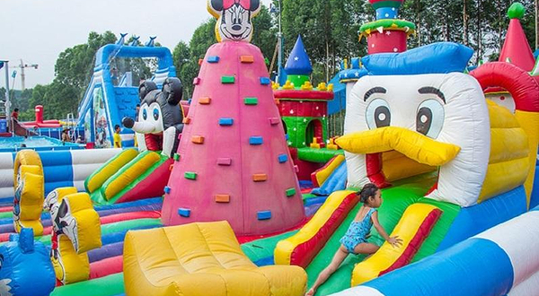 巴巴游泳培训中心