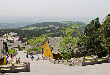 八公山风景区(国家地质公园)第 3 张图片
