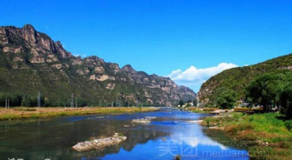 拒马河竹筏漂流