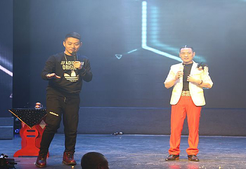 龙江大舞台(顾乡店)第 16 张图片