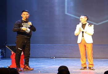 龙江大舞台(顾乡店)第 15 张图片