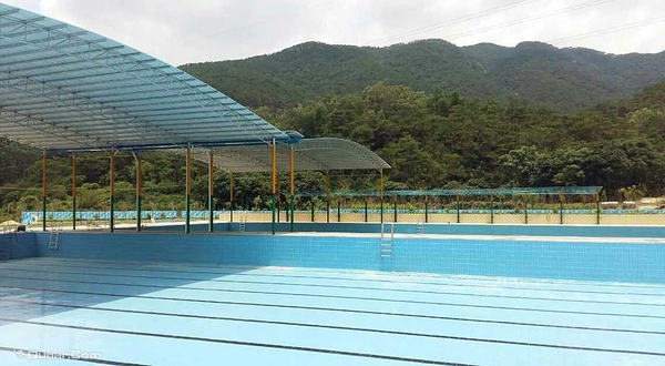 石龙湾水上乐园