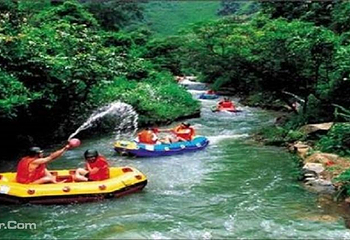 象鼻山河谷漂流第 1 张图片