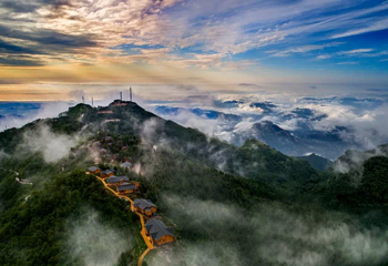 白石山世界地质公园第 15 张图片