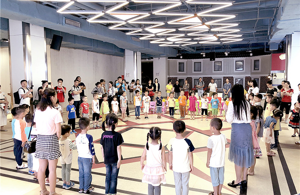 南宁星期8小镇1大1小亲子套票