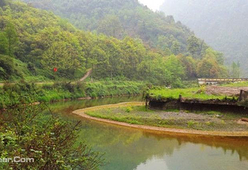 王婆岩第 8 张图片