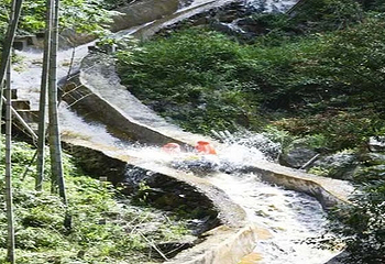丫山飞龙峡谷漂流第 16 张图片