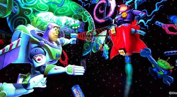 巴斯光年星际历险