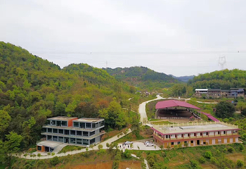玉峰山森林公园第 3 张图片
