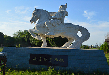 可克达拉旅游草原之夜风情园第 13 张图片