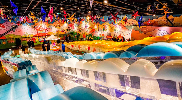 韩国首尔钟路Freezing Island冰凋乐园