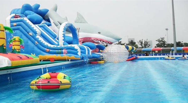康宁湖水上乐园