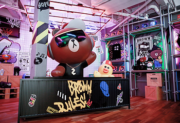 LINE FRIENDS 杭州湖滨银泰in77店第 11 张图片