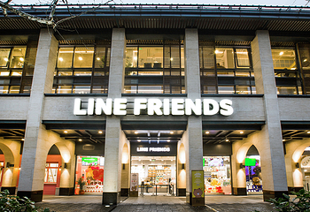 LINE FRIENDS 杭州湖滨银泰in77店第 1 张图片