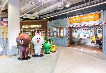 LINE FRIENDS 杭州湖滨银泰in77店第 3 张图片